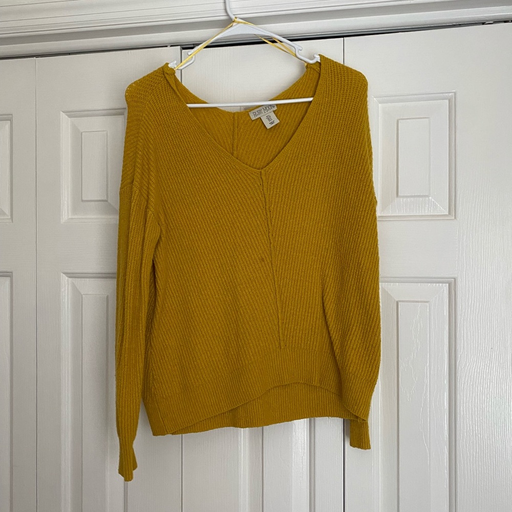 ruby moon yellow sweater - Picture 2 of 8